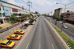 ศูนย์แท็กซี่โคราช-แท็กซี่โคราช, แท็กซี่นครราชสีมา, แท็กซี่, taxi the mall korat
